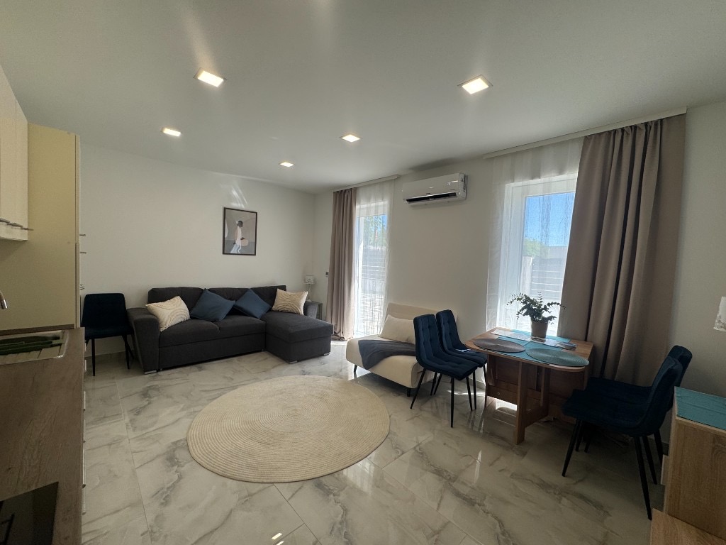 Földszint 1. apartman — 1