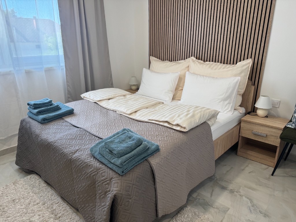 Emelet 3. apartman — 3