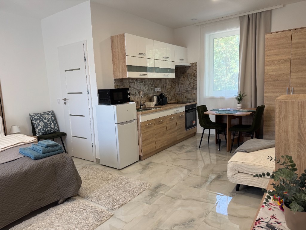 Emelet 3. apartman — 2